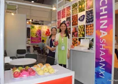 Mrs Tina Tian (right) from Gloria Farming (Xi'an) Co., Ltd. The company has a production base in Shanxi, China. Apple and pear are their main products.